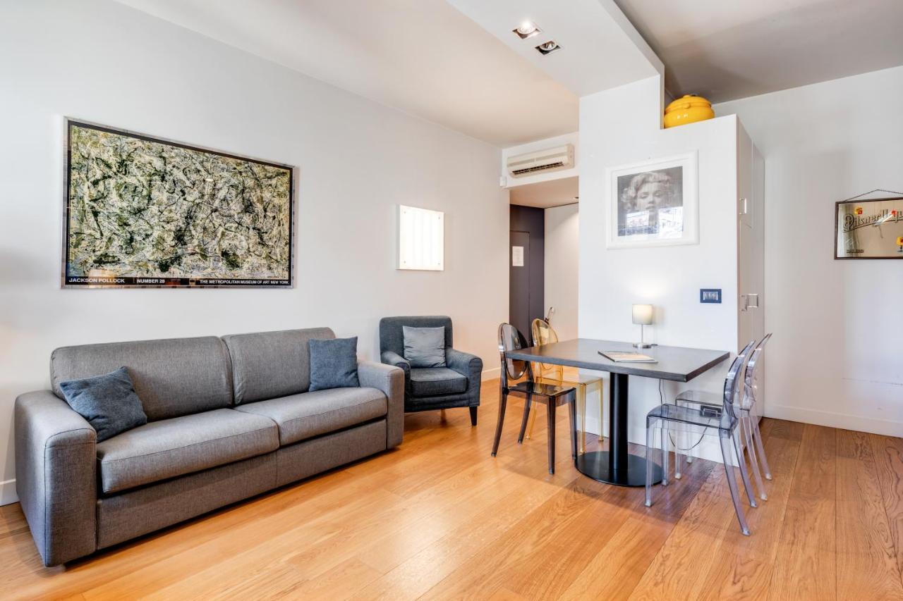 Piazza Santa Croce Design Apartment With Balcony Florenz Exterior foto