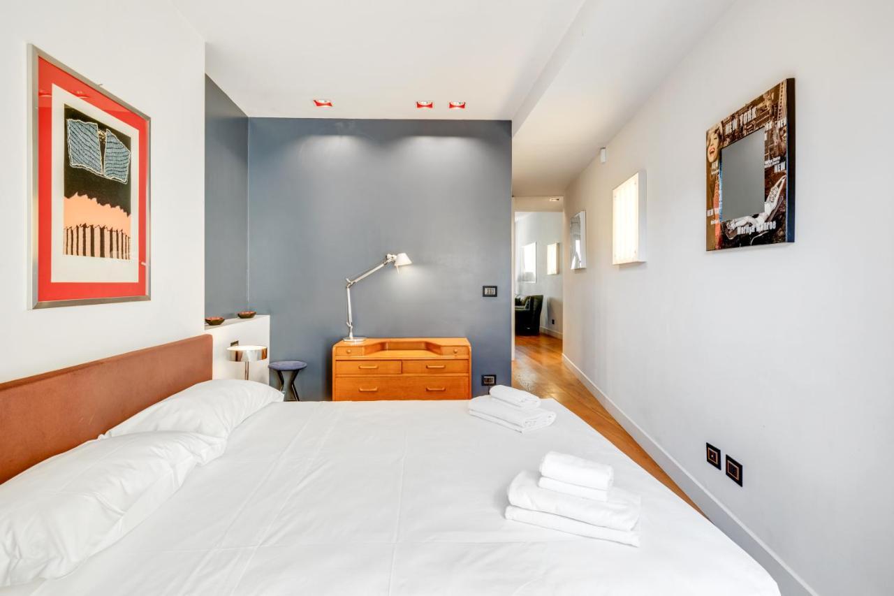 Piazza Santa Croce Design Apartment With Balcony Florenz Exterior foto